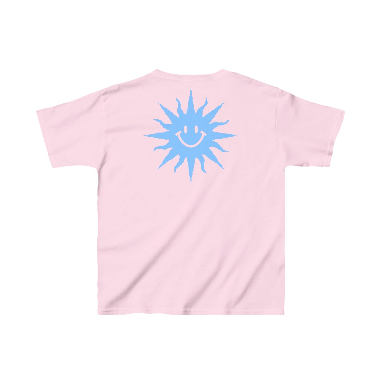 Camiseta infantil de manga corta con gato saltando sobre una pecera