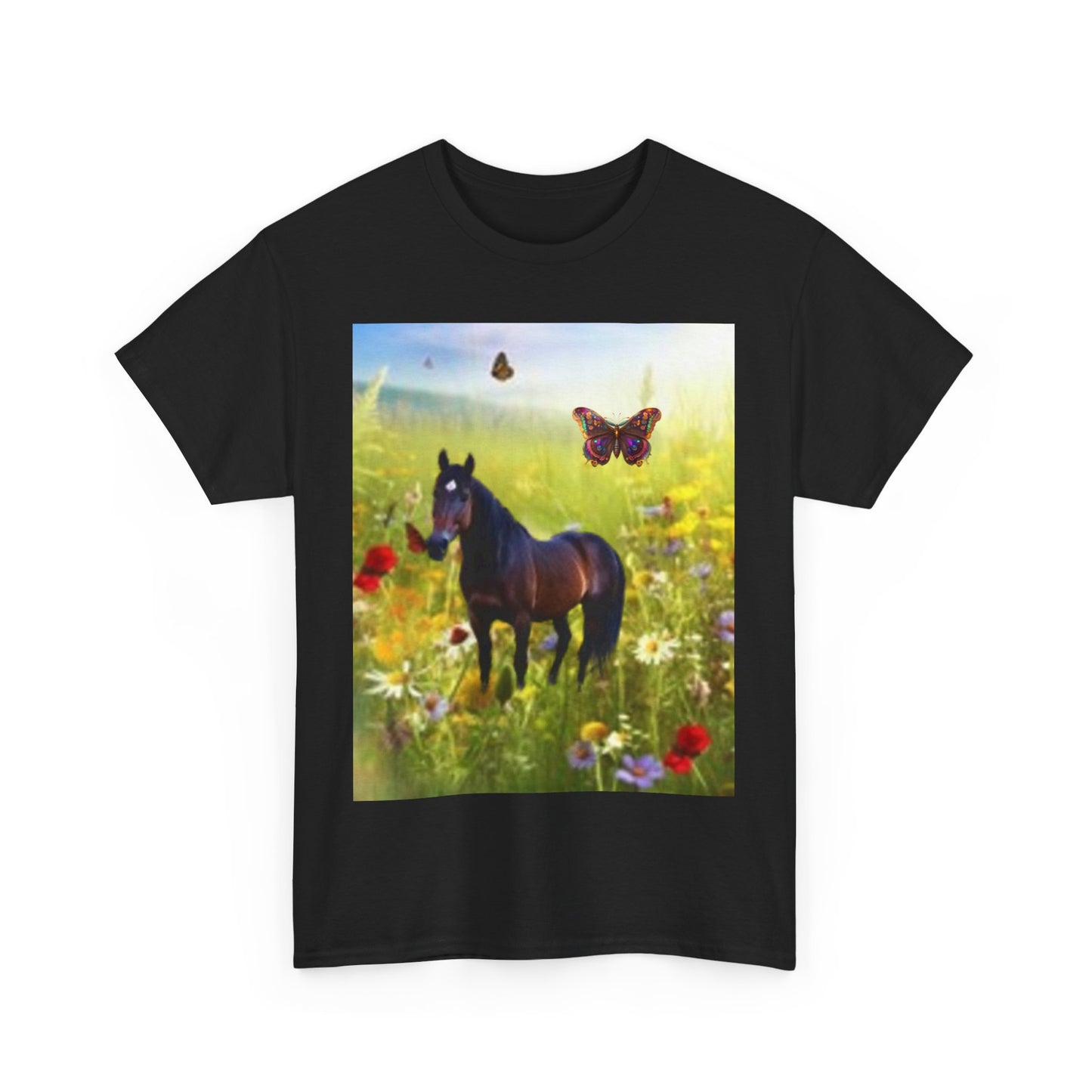 Camiseta unisex de algodón grueso inspirada en la naturaleza con diseño de caballo y mariposa