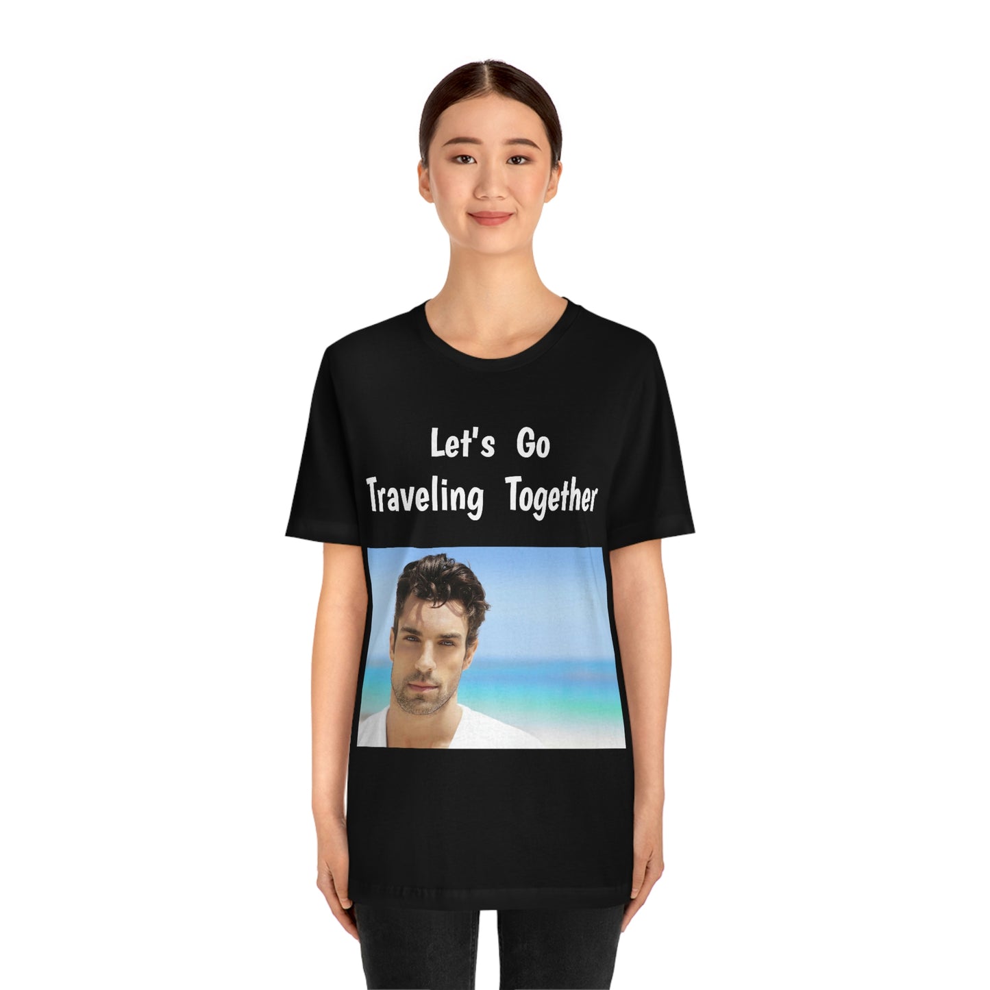 Camiseta de manga corta para hombre guapo que viaja, trabaja y hace películas
