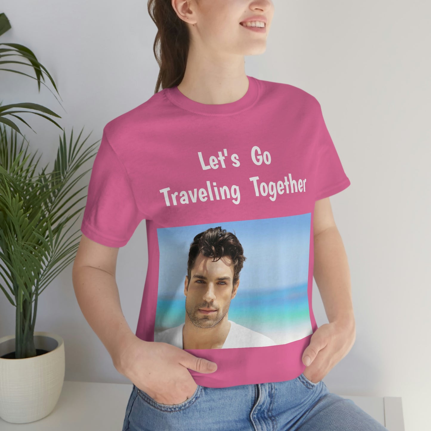 Camiseta de manga corta para hombre guapo que viaja, trabaja y hace películas