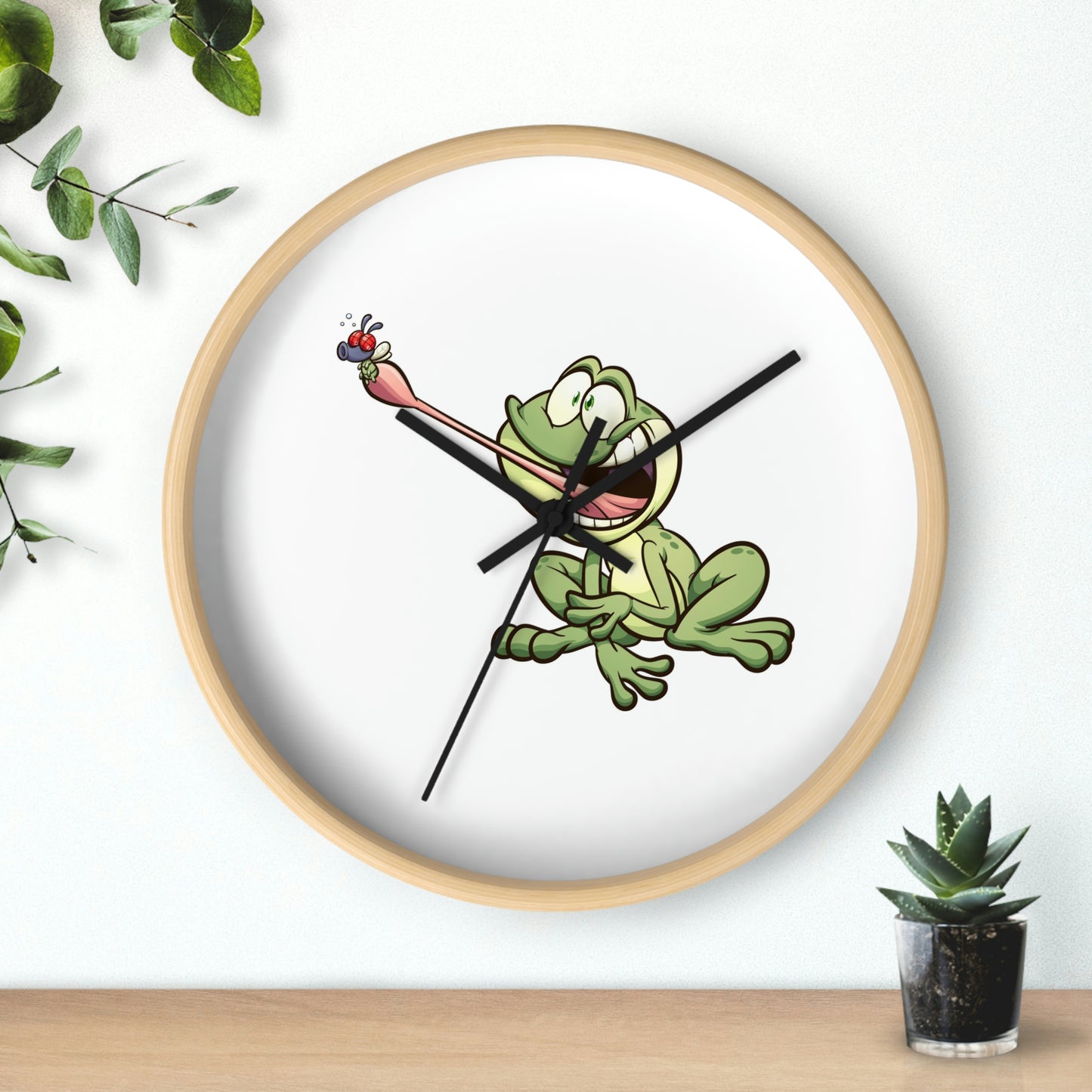 Reloj de pared con forma de rana atrapando un insecto. ¡Ideal para la habitación de los niños! ¡Un gran regalo!