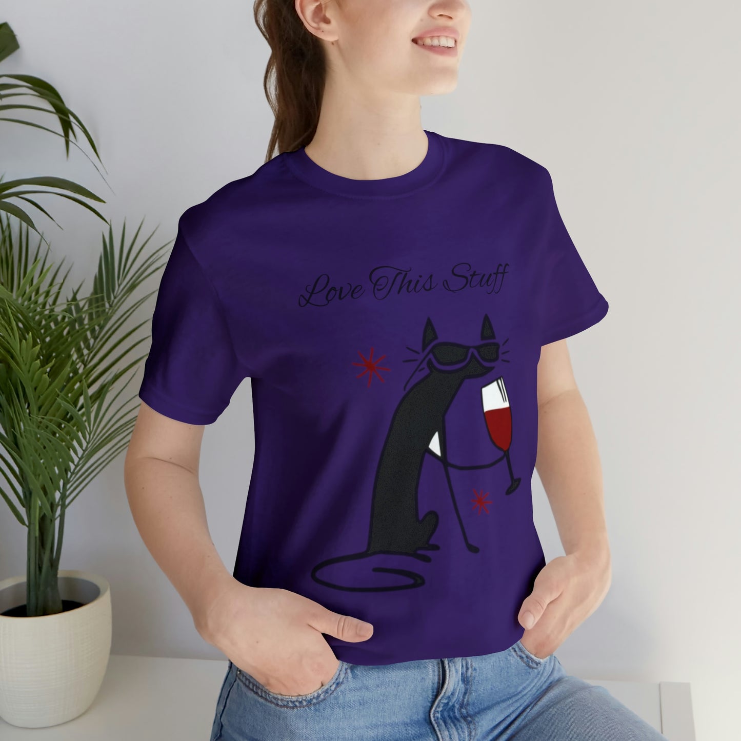 Camiseta con el gato negro bebiendo vino "Me encanta esta cosa"