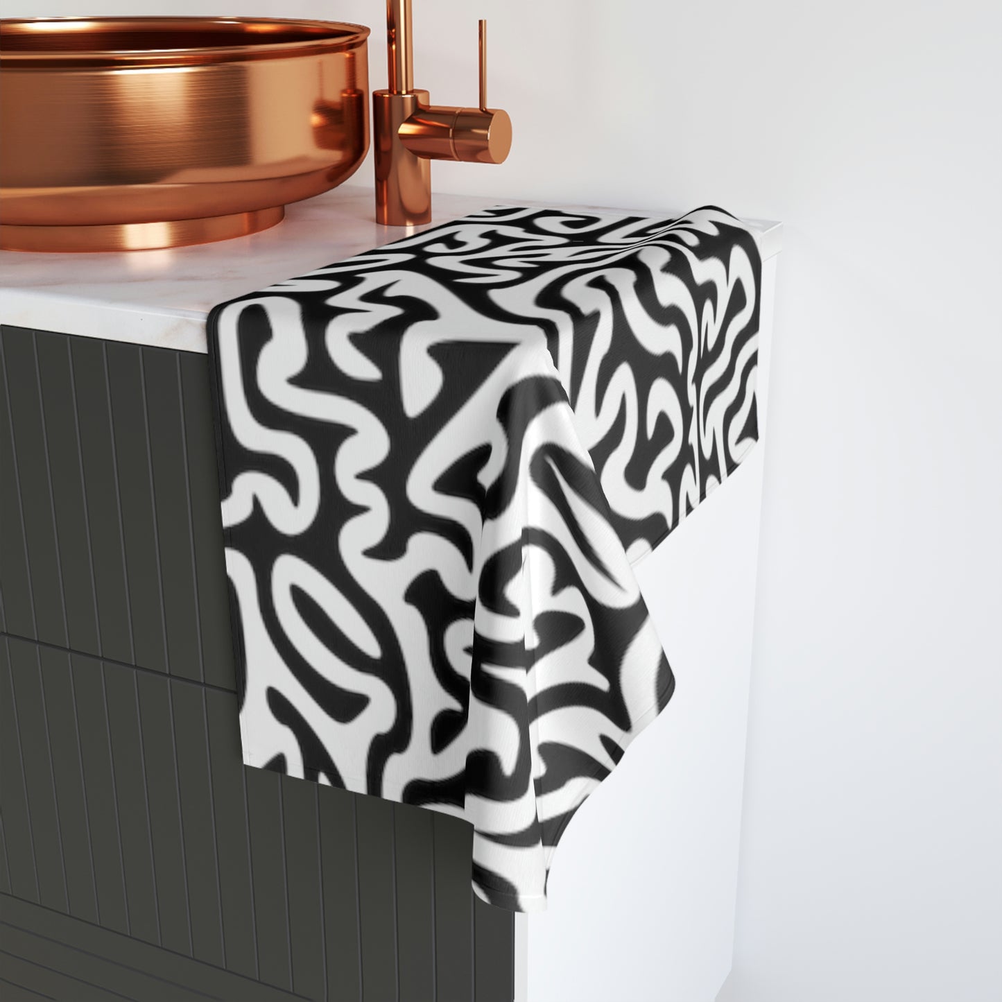 Toalla de manos en blanco y negro Maze Toalla de baño a juego Lámpara Alfombra Reloj