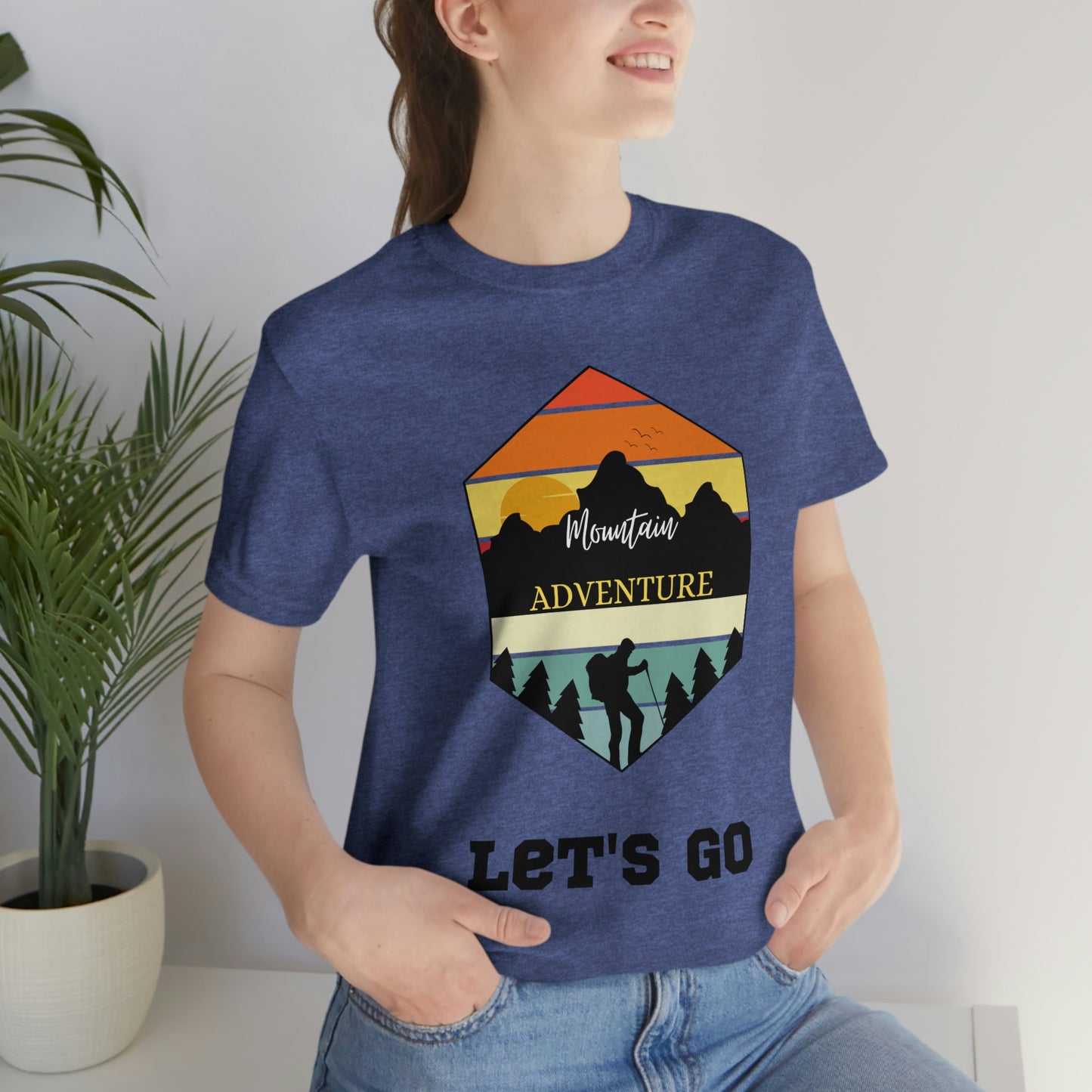 Camiseta de manga corta unisex Let's Go Hiking Adventures