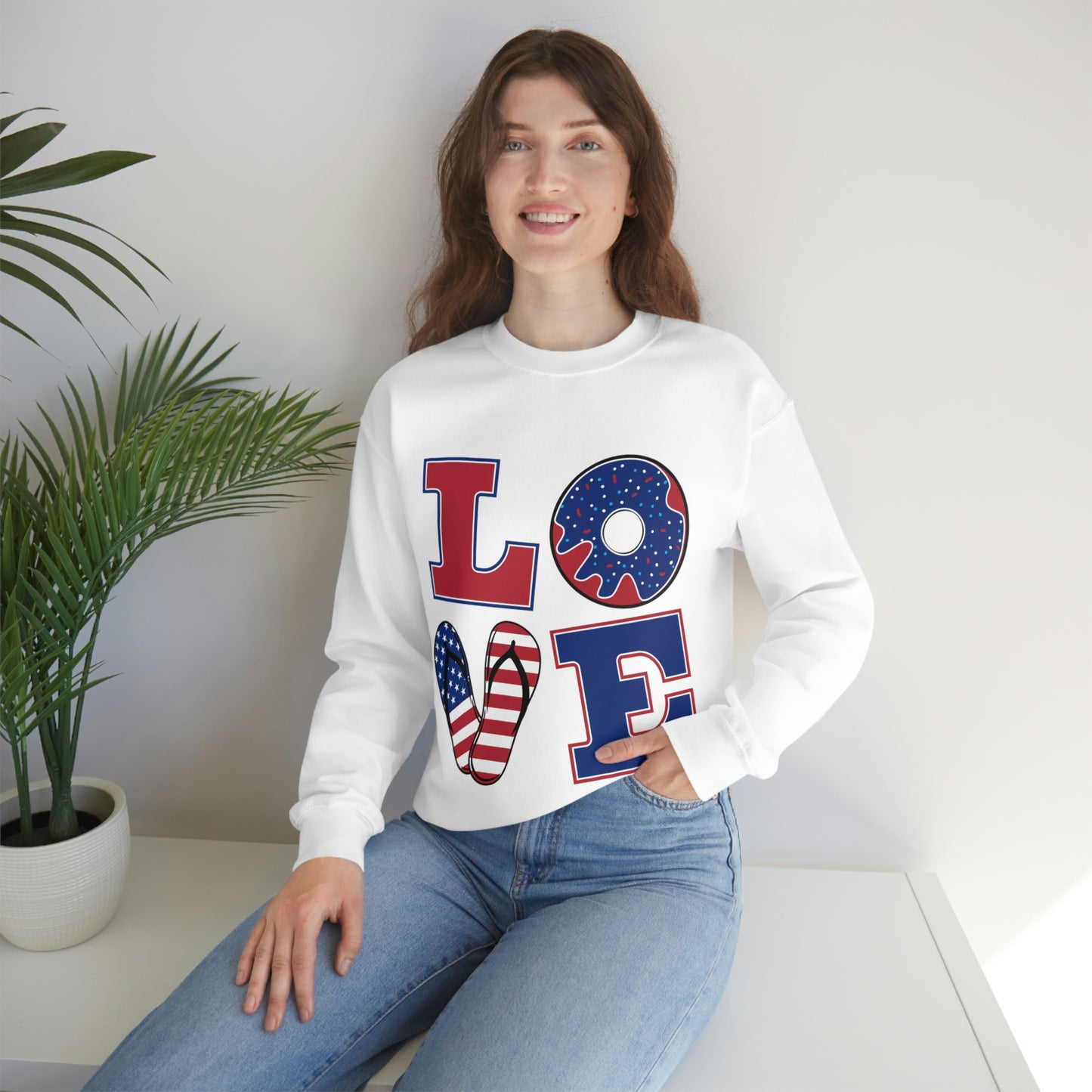 Sudadera con cuello redondo Love en rojo, blanco y azul ¡Te ves fabulosa!