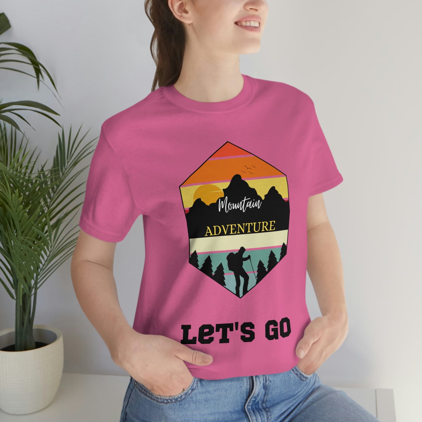 Camiseta de manga corta unisex Let's Go Hiking Adventures