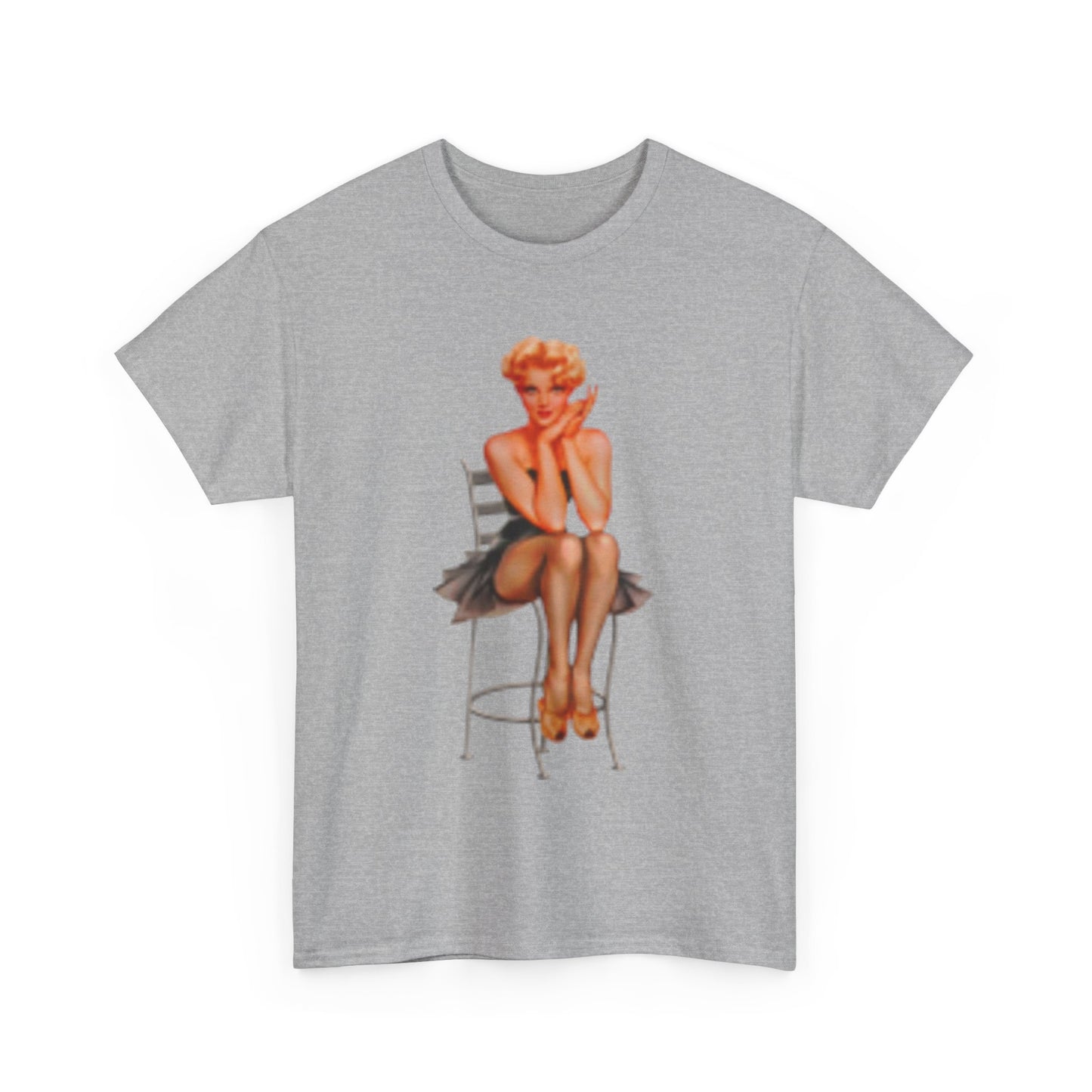 T-shirt Plus Sizes Retro Beautiful Woman Sitting in Chair