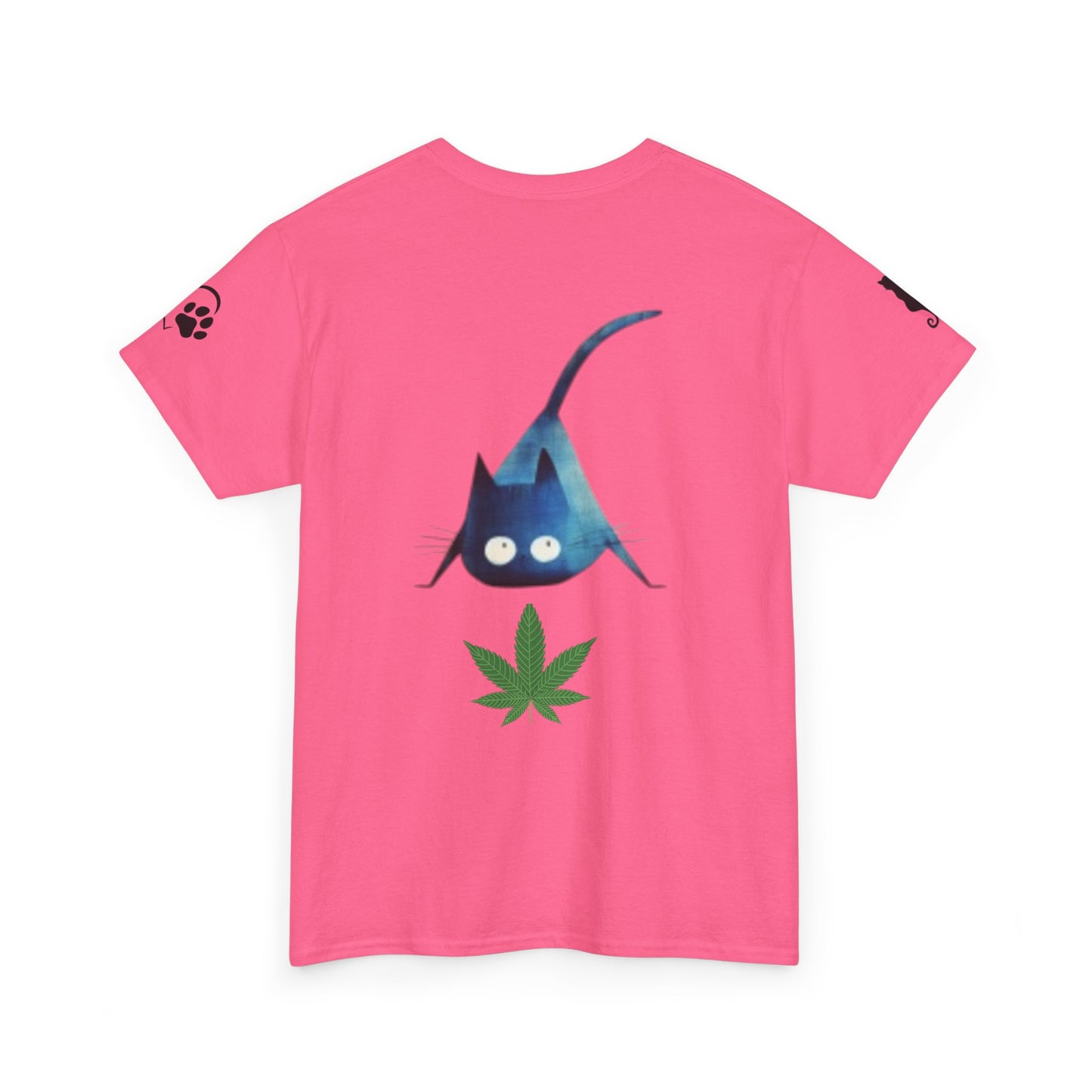 Funny Cat Looking at Marijuana Leaf  " I Love this T-shirt"