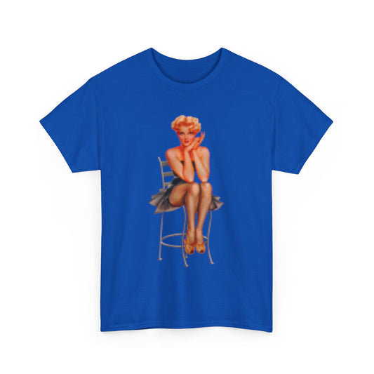 T-shirt Plus Sizes Retro Beautiful Woman Sitting in Chair