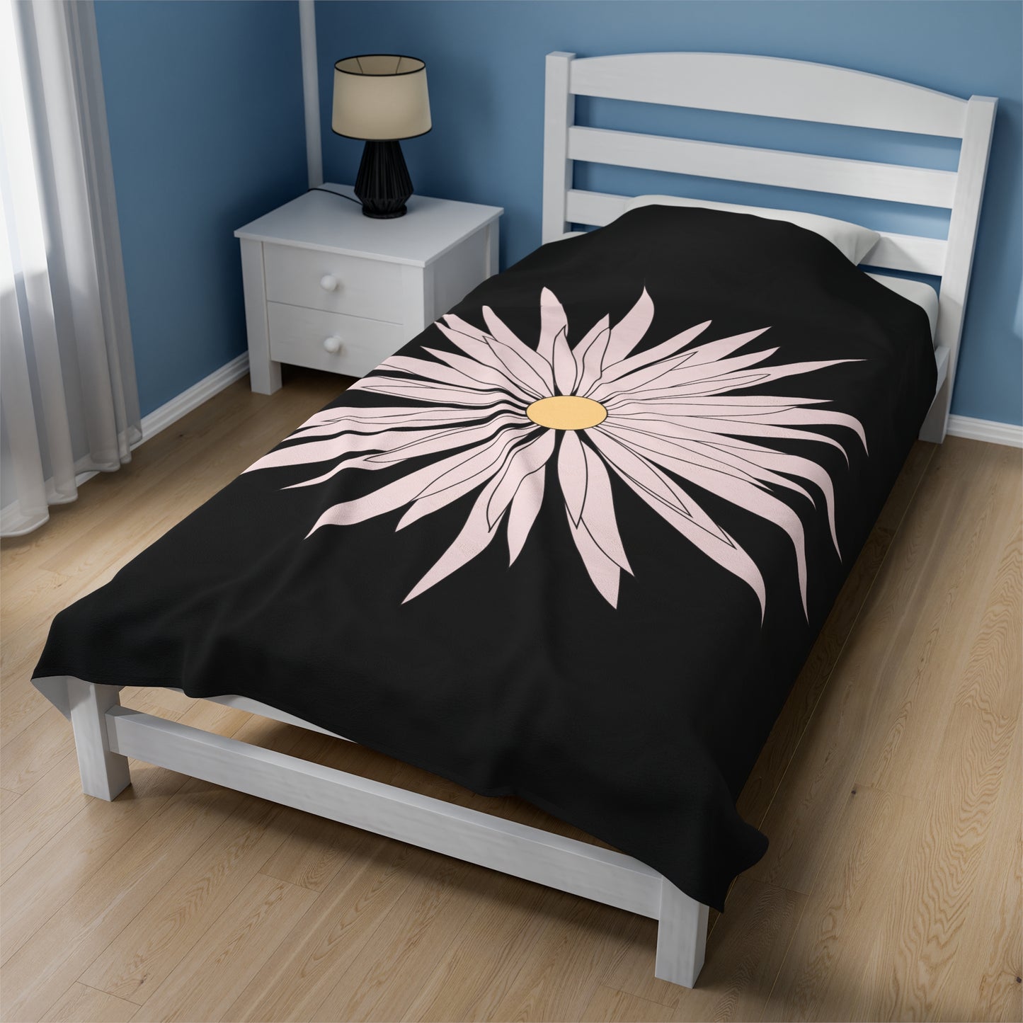 Velveteen Plush Blanket Large White Flower