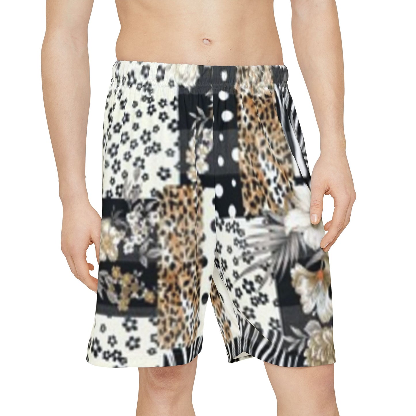 Pantalones cortos de pijama con parches florales para hombre: ideales para las aventuras de verano.