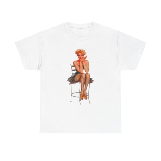 T-shirt Plus Sizes Retro Beautiful Woman Sitting in Chair