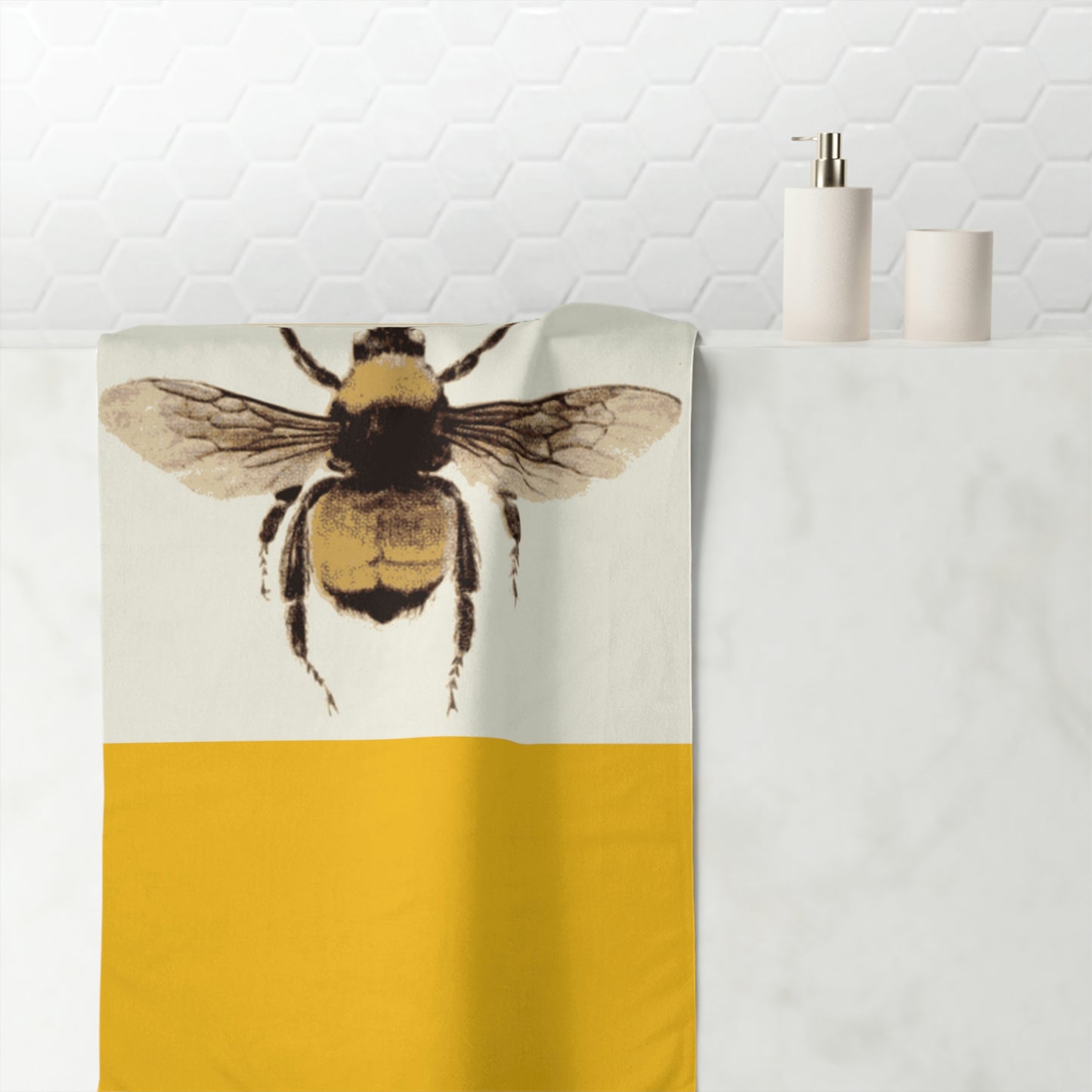 Bumble Bee Bath Towel Great Gift! Matching Sets!