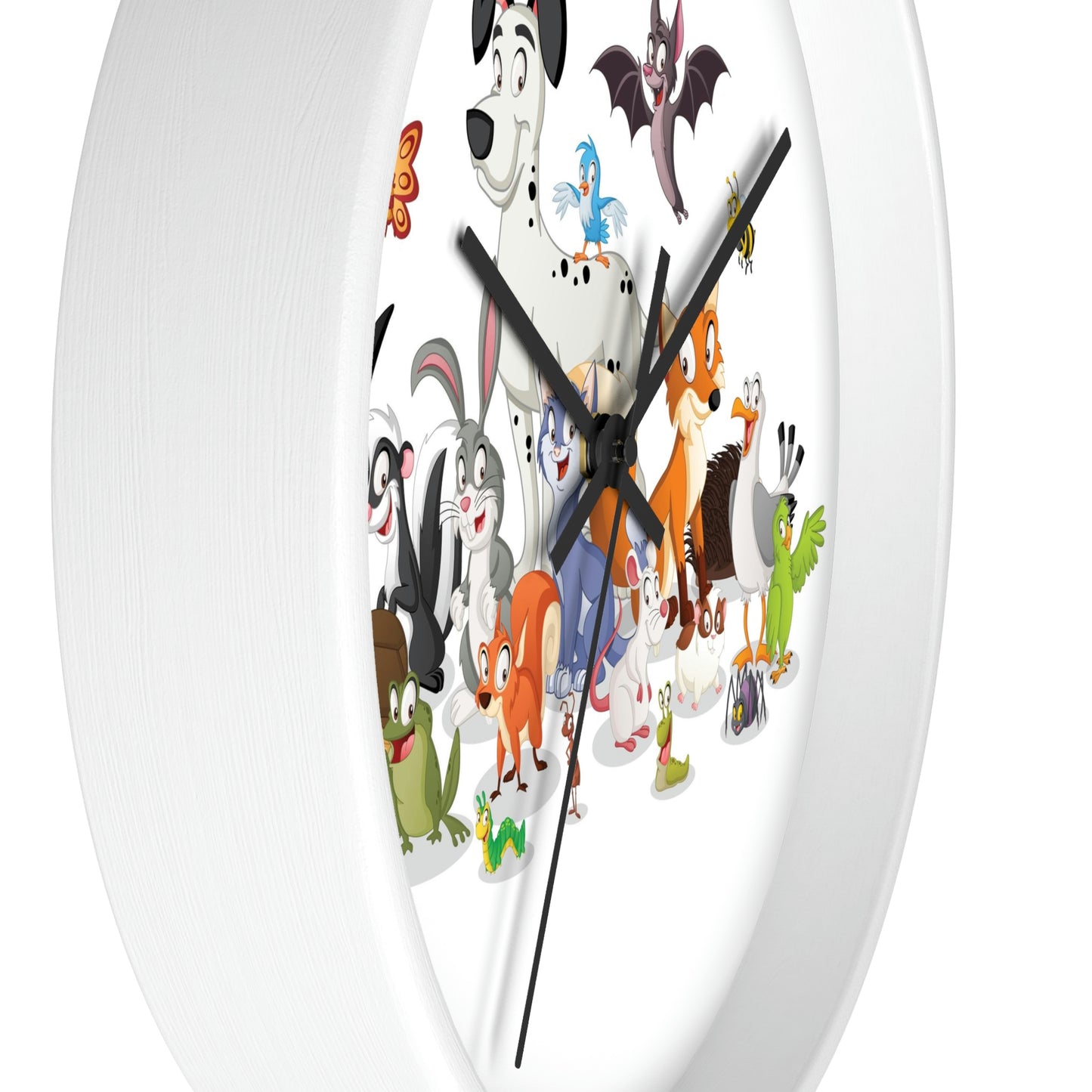 Horloge murale avec animaux de dessin animé pour une chambre d'enfant cool. Excellent cadeau !