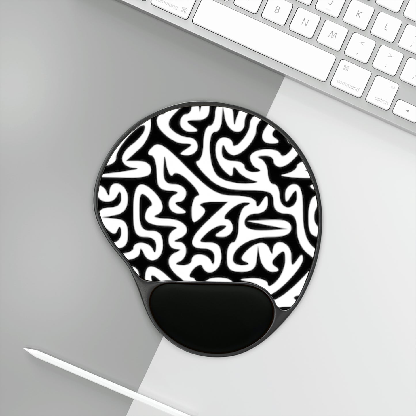 Maze Black White Mouse Pad With Wrist Rest Office Home Traveling
